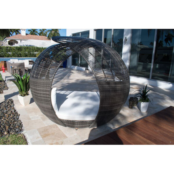 Panama Jack Banyan Daybed with Outdoor Off-White Fabric | PJO-5001-GRY-DB