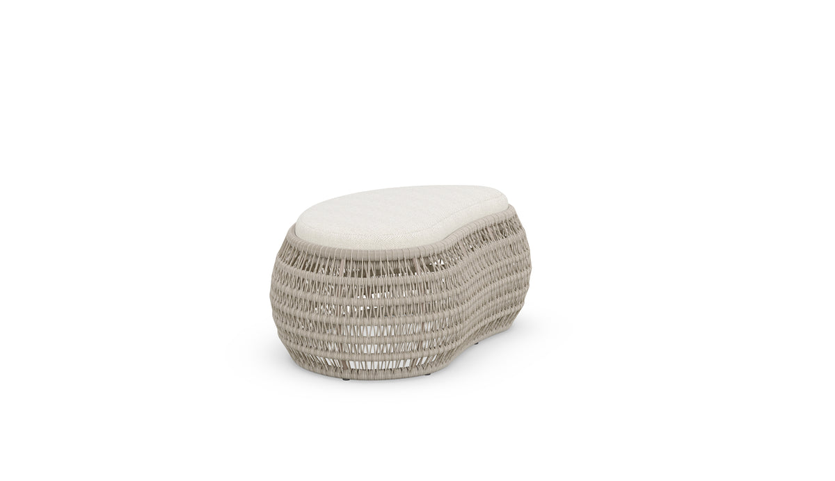 Sicily Ottoman, Latte