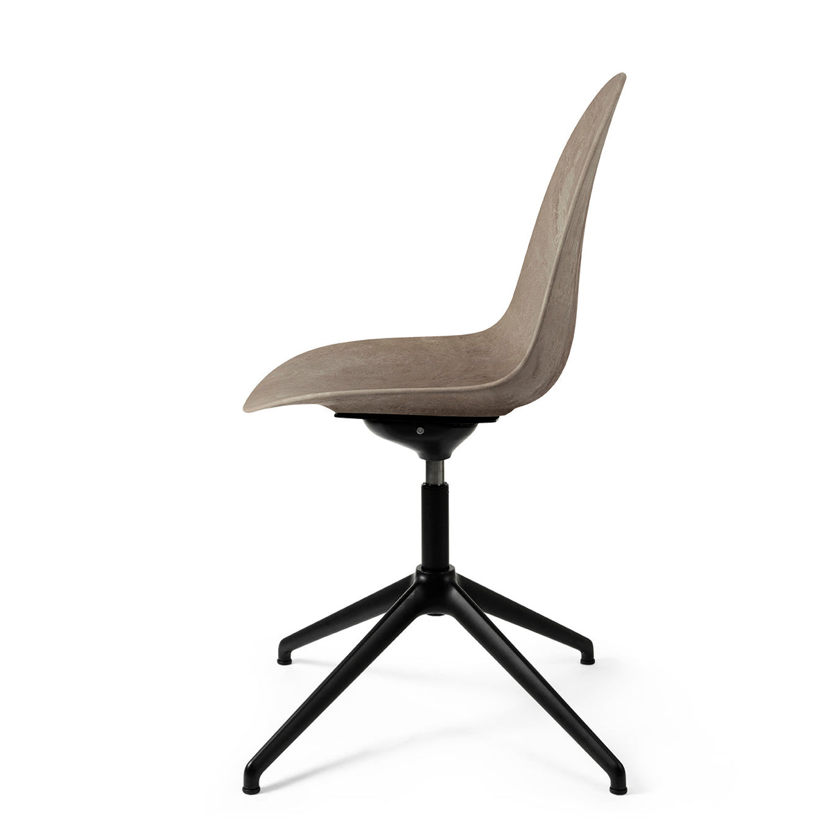 Mater Eternity Swivel Chair
