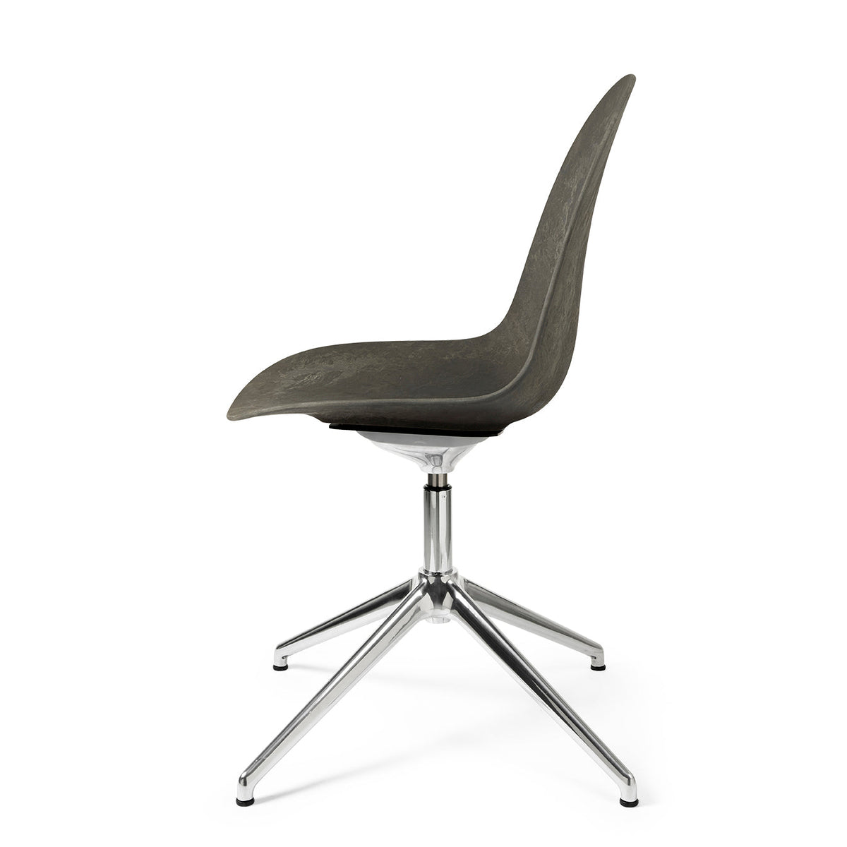 Mater Eternity Swivel Chair