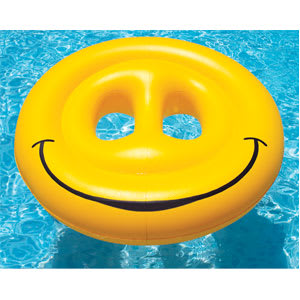 Swimline 72" Smiley Face Fun Island | 9053