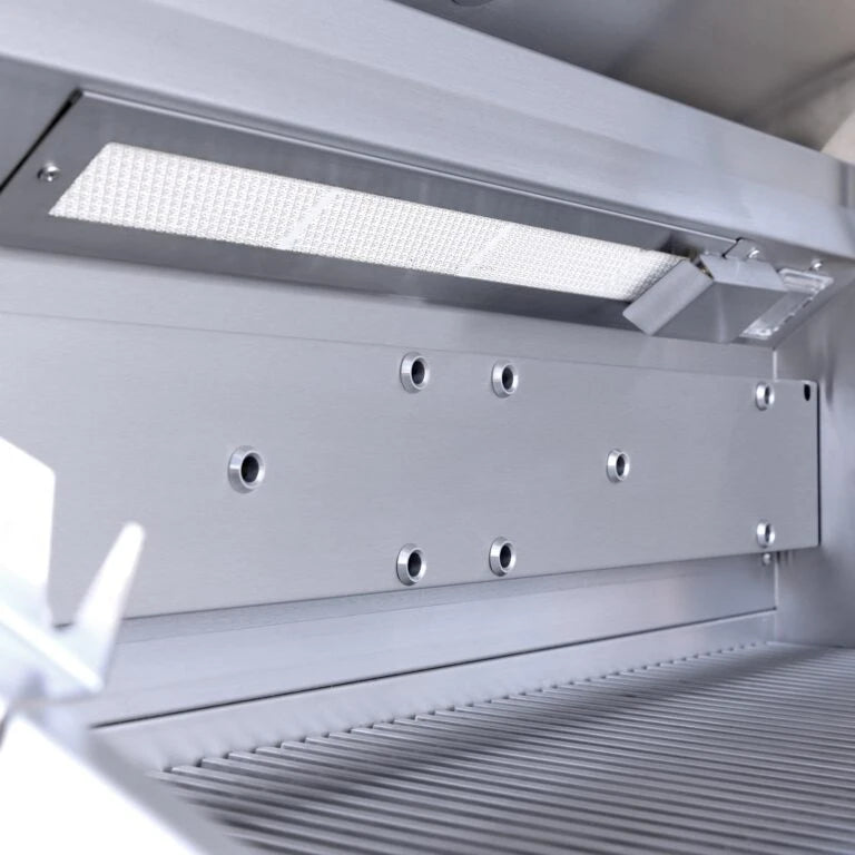 Summerset Quest 42-Inch Built-In Natural Gas Grill - QST42-NG Light