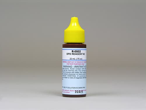 One 0.75 oz bottle of Taylor Reagent Dropper Bottle, label facing forward