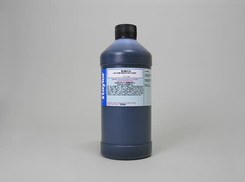 One 16 oz bottle of Taylor Calcium Indicator, label facing forward