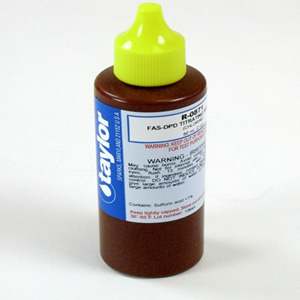 One 2 oz bottle of Taylor FAS-DPD Titrating Reagent for Chlorine, label facing forward