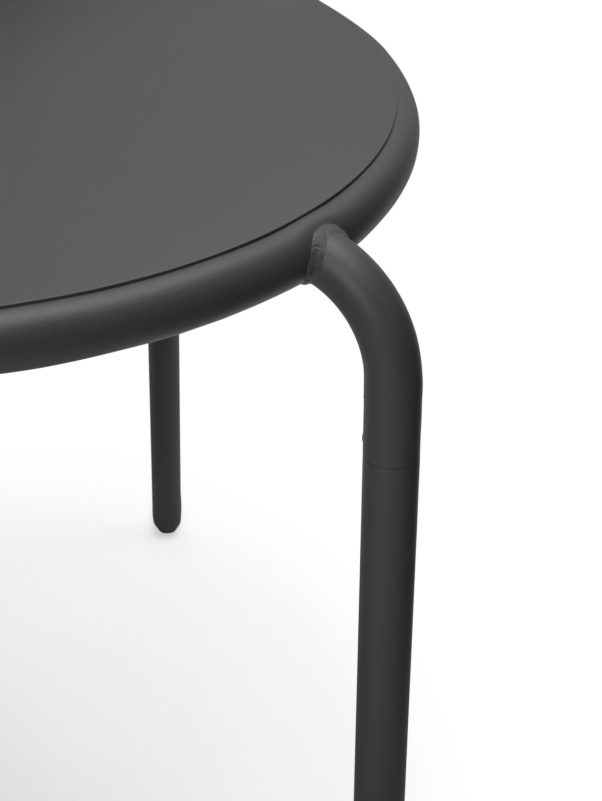 Fatboy Toní Tavolo Set w/ Armchairs