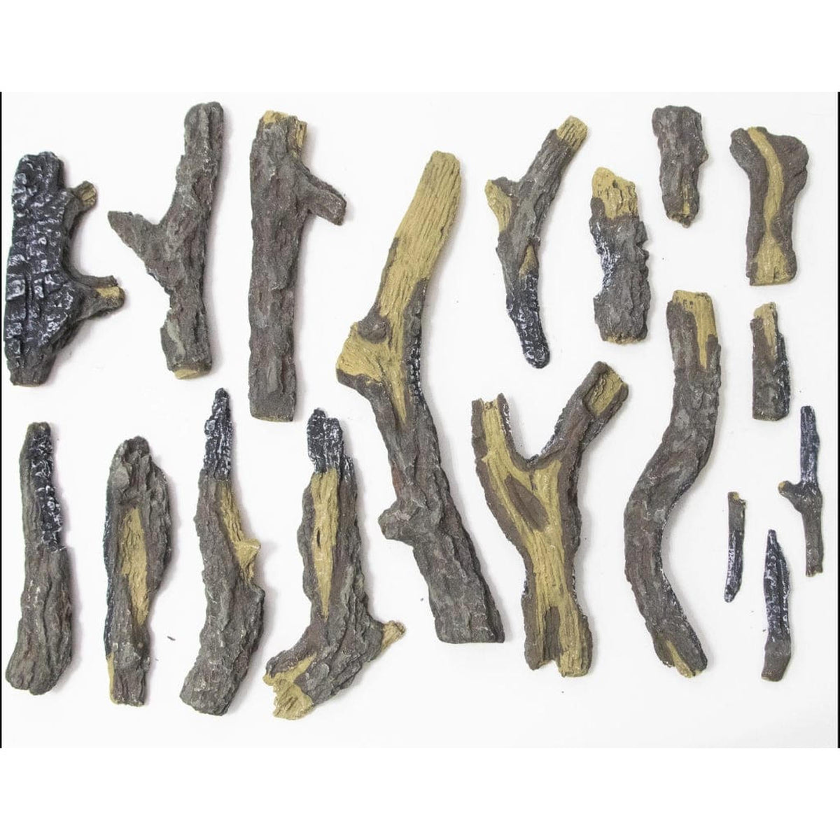 Amantii Oak Deluxe Media Kit, 18 Piece, model DESIGN-MEDIA-OAK-18PCE