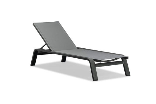 COUTURE Jardin So Chic Chaise Lounge in Ebony