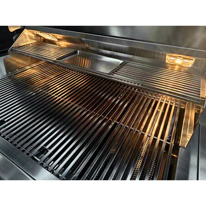True Flame grill cooking grates, warming rack and removable cooking tray